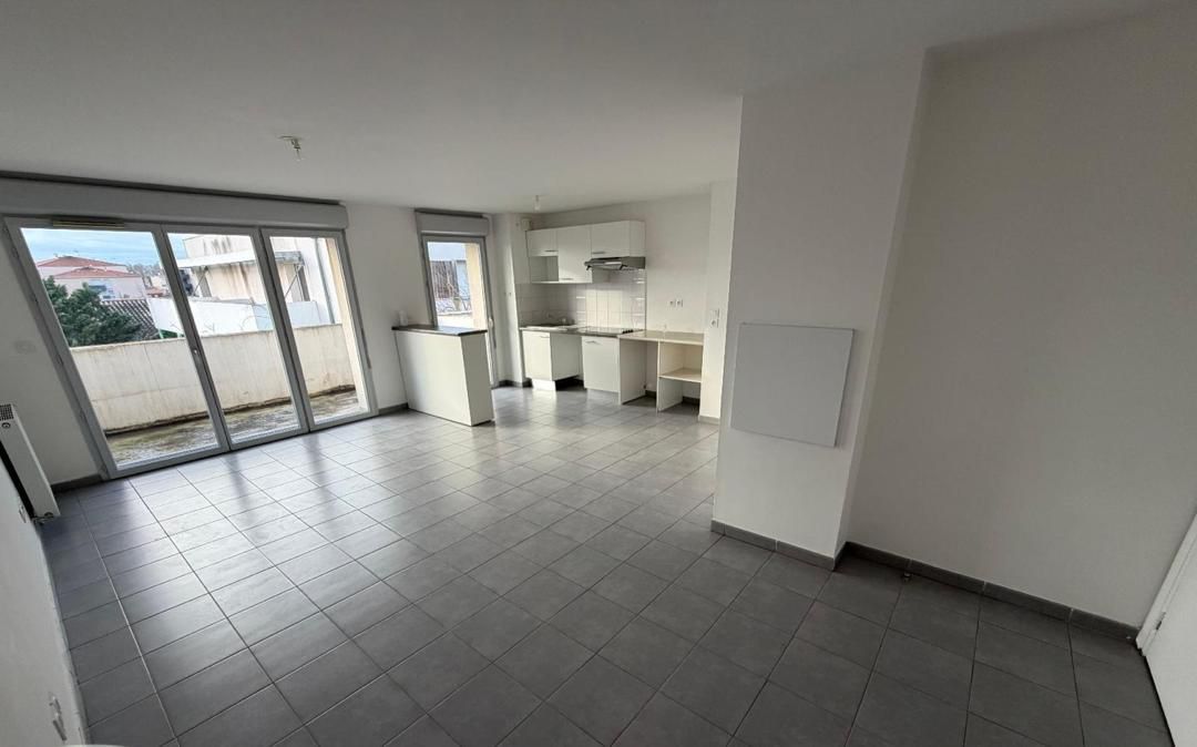 Location appartement 4 pièces 77 m²