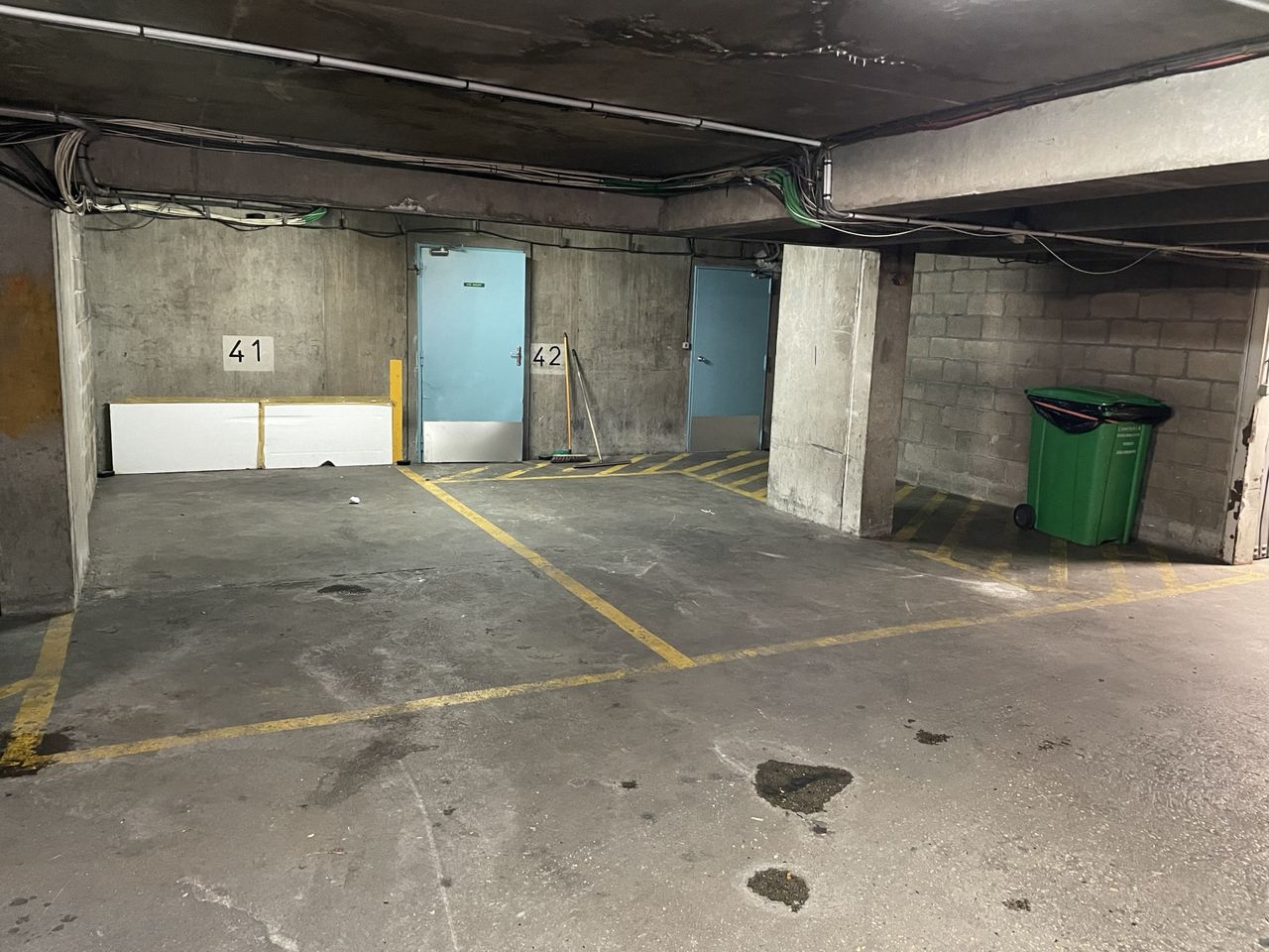 Parking/Box