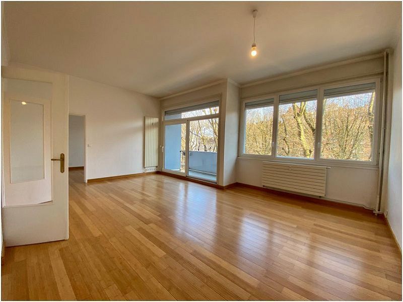 Location appartement 4 pièces 105 m²