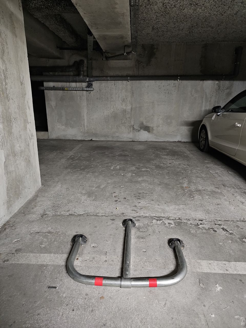 Location Parking/ Box