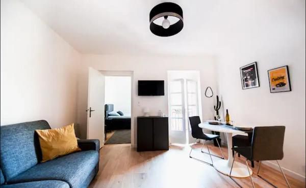 Location appartement meublé 2 pièces 33 m²